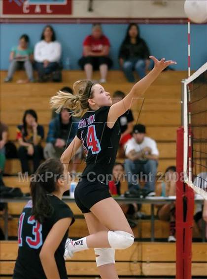 Thumbnail 1 in Bella Vista @ Mira Loma photogallery.