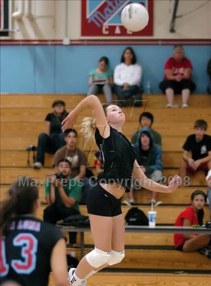 Thumbnail 3 in Bella Vista @ Mira Loma photogallery.