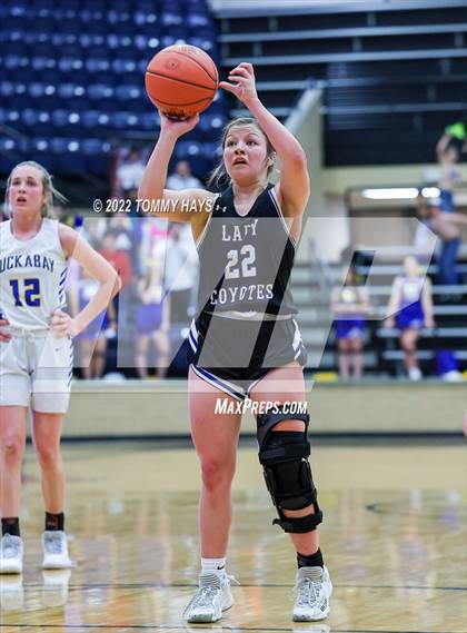 Thumbnail 1 in Richland Springs vs. Huckabay (UIL Basketball 1A Region 3 Final) photogallery.