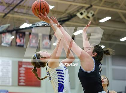 Thumbnail 2 in Richland Springs vs. Huckabay (UIL Basketball 1A Region 3 Final) photogallery.