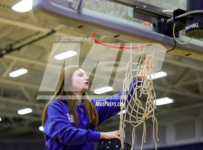 Thumbnail 2 in Richland Springs vs. Huckabay (UIL Basketball 1A Region 3 Final) photogallery.