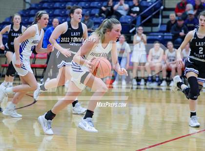 Thumbnail 1 in Richland Springs vs. Huckabay (UIL Basketball 1A Region 3 Final) photogallery.