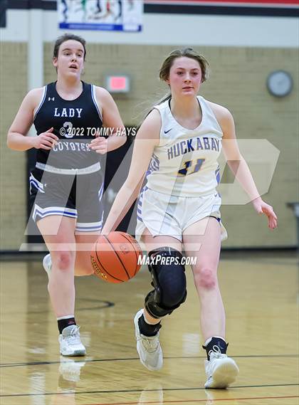 Thumbnail 2 in Richland Springs vs. Huckabay (UIL Basketball 1A Region 3 Final) photogallery.