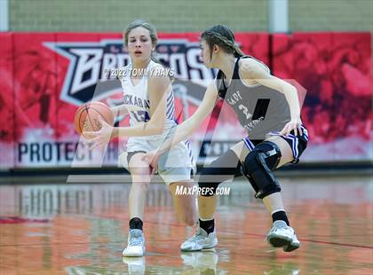 Thumbnail 1 in Richland Springs vs. Huckabay (UIL Basketball 1A Region 3 Final) photogallery.