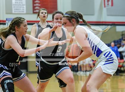 Thumbnail 2 in Richland Springs vs. Huckabay (UIL Basketball 1A Region 3 Final) photogallery.
