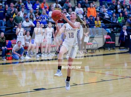 Thumbnail 1 in Richland Springs vs. Huckabay (UIL Basketball 1A Region 3 Final) photogallery.
