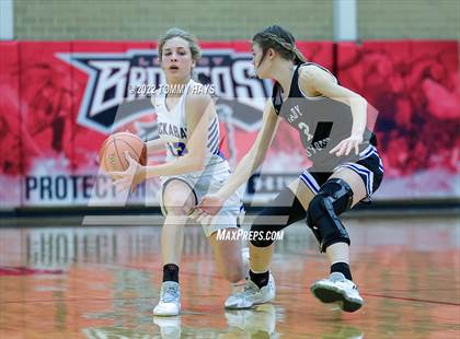 Thumbnail 2 in Richland Springs vs. Huckabay (UIL Basketball 1A Region 3 Final) photogallery.
