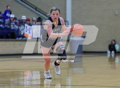Thumbnail 3 in Richland Springs vs. Huckabay (UIL Basketball 1A Region 3 Final) photogallery.