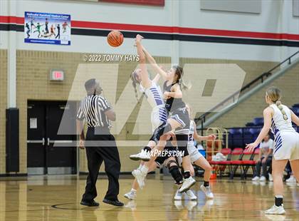 Thumbnail 3 in Richland Springs vs. Huckabay (UIL Basketball 1A Region 3 Final) photogallery.