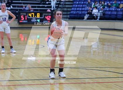 Thumbnail 1 in Richland Springs vs. Huckabay (UIL Basketball 1A Region 3 Final) photogallery.