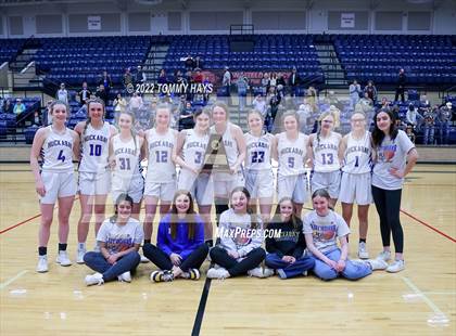 Thumbnail 1 in Richland Springs vs. Huckabay (UIL Basketball 1A Region 3 Final) photogallery.