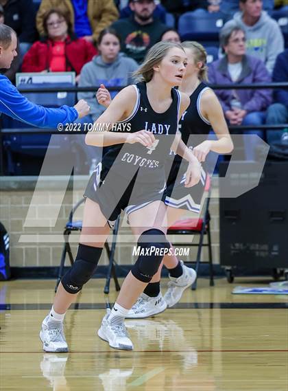 Thumbnail 2 in Richland Springs vs. Huckabay (UIL Basketball 1A Region 3 Final) photogallery.