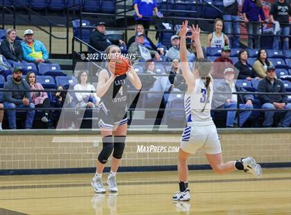 Thumbnail 2 in Richland Springs vs. Huckabay (UIL Basketball 1A Region 3 Final) photogallery.
