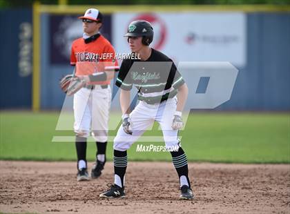 Thumbnail 2 in Washington vs. Mayfield (OHSAA D1 District Fiinal) photogallery.