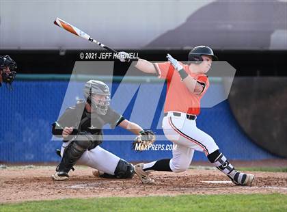 Thumbnail 3 in Washington vs. Mayfield (OHSAA D1 District Fiinal) photogallery.