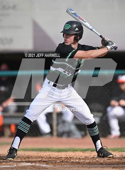 Thumbnail 1 in Washington vs. Mayfield (OHSAA D1 District Fiinal) photogallery.
