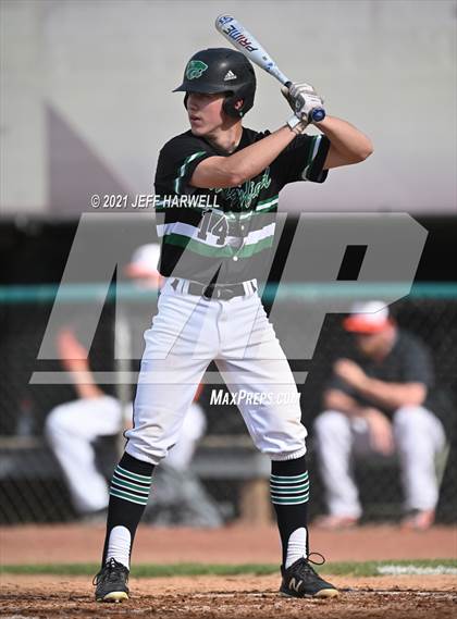 Thumbnail 2 in Washington vs. Mayfield (OHSAA D1 District Fiinal) photogallery.