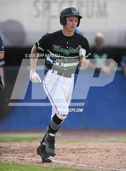 Thumbnail 1 in Washington vs. Mayfield (OHSAA D1 District Fiinal) photogallery.