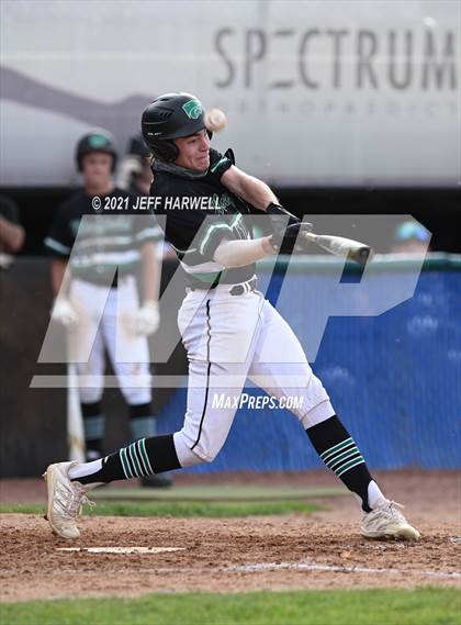 Thumbnail 3 in Washington vs. Mayfield (OHSAA D1 District Fiinal) photogallery.