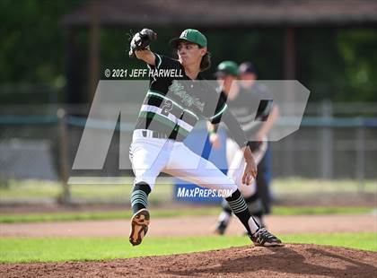 Thumbnail 3 in Washington vs. Mayfield (OHSAA D1 District Fiinal) photogallery.