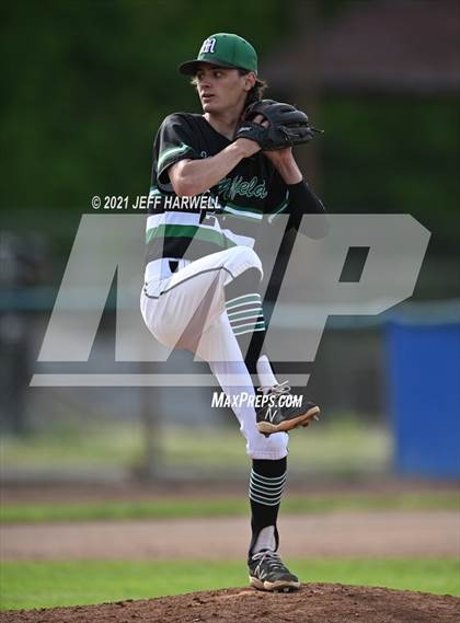 Thumbnail 2 in Washington vs. Mayfield (OHSAA D1 District Fiinal) photogallery.