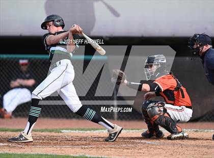 Thumbnail 1 in Washington vs. Mayfield (OHSAA D1 District Fiinal) photogallery.