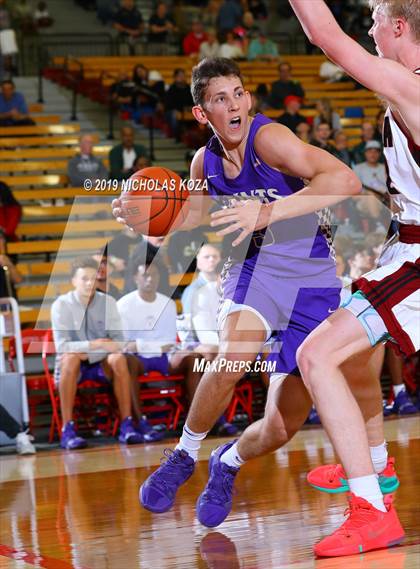 Thumbnail 3 in St. Augustine vs. JSerra Catholic (Nike Extravaganza) photogallery.