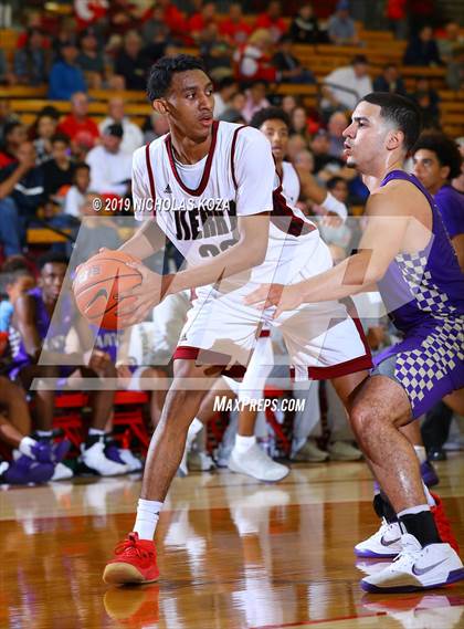 Thumbnail 2 in St. Augustine vs. JSerra Catholic (Nike Extravaganza) photogallery.