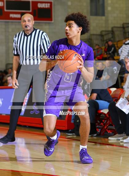 Thumbnail 2 in St. Augustine vs. JSerra Catholic (Nike Extravaganza) photogallery.