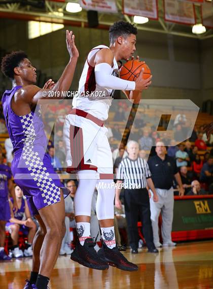Thumbnail 2 in St. Augustine vs. JSerra Catholic (Nike Extravaganza) photogallery.