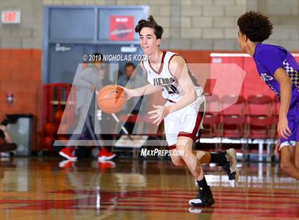 Thumbnail 3 in St. Augustine vs. JSerra Catholic (Nike Extravaganza) photogallery.