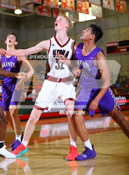 Thumbnail 3 in St. Augustine vs. JSerra Catholic (Nike Extravaganza) photogallery.