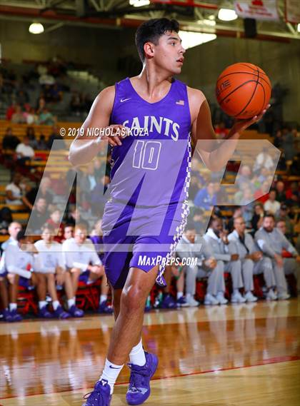 Thumbnail 1 in St. Augustine vs. JSerra Catholic (Nike Extravaganza) photogallery.