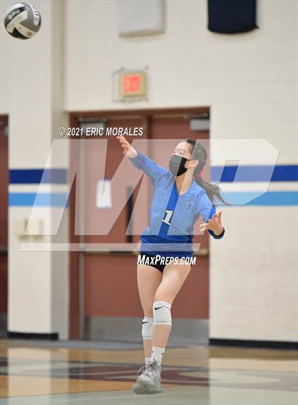 Thumbnail 2 in Otay Ranch vs Helix (CIF SDS D2 1st Round) photogallery.