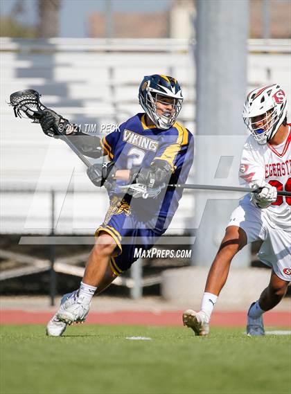 Thumbnail 2 in Marina @ Segerstrom photogallery.