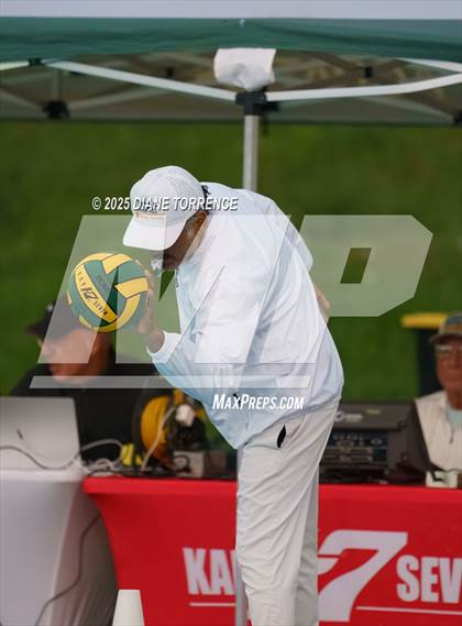 Thumbnail 2 in Mira Costa vs Newport Harbor (CIF SS Open Division Semifinal) photogallery.