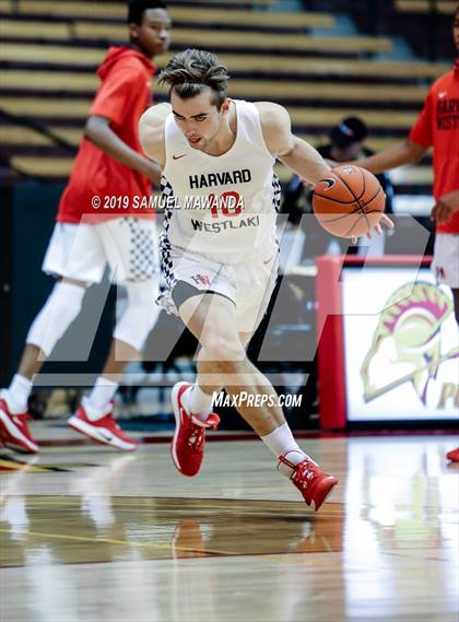 Thumbnail 2 in Harvard-Westlake vs. Durango (SoCal Vegas Showdown) photogallery.