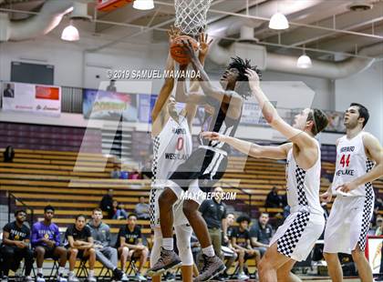 Thumbnail 3 in Harvard-Westlake vs. Durango (SoCal Vegas Showdown) photogallery.