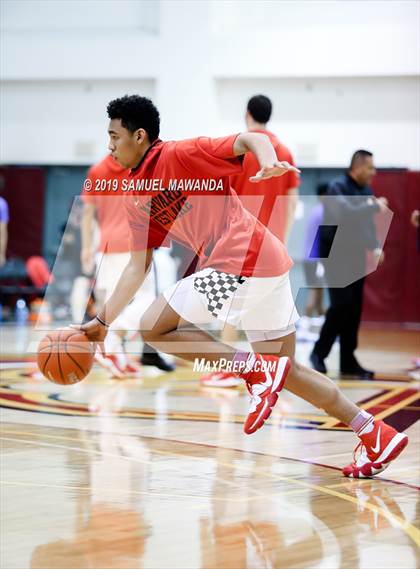 Thumbnail 3 in Harvard-Westlake vs. Durango (SoCal Vegas Showdown) photogallery.