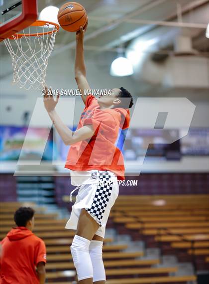 Thumbnail 2 in Harvard-Westlake vs. Durango (SoCal Vegas Showdown) photogallery.