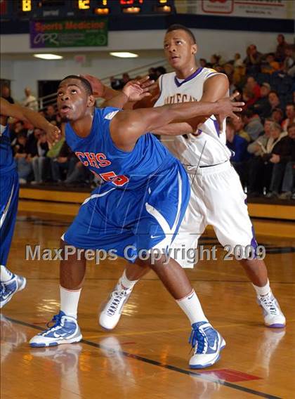 Thumbnail 3 in Columbia vs. Waukegan (Best of the Midwest Shootout) photogallery.
