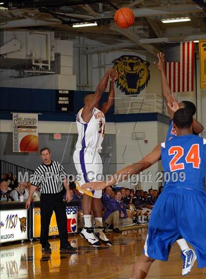 Thumbnail 2 in Columbia vs. Waukegan (Best of the Midwest Shootout) photogallery.