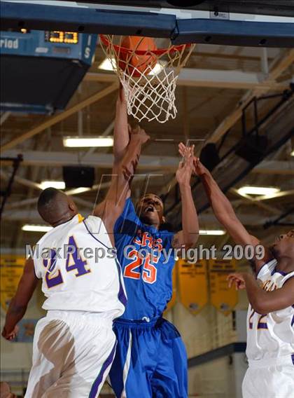Thumbnail 3 in Columbia vs. Waukegan (Best of the Midwest Shootout) photogallery.