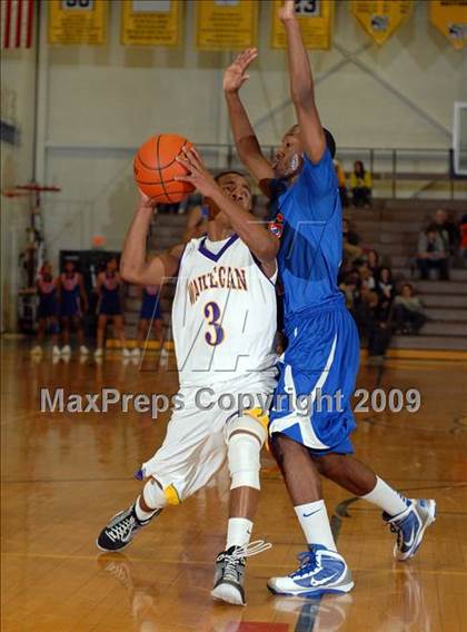 Thumbnail 1 in Columbia vs. Waukegan (Best of the Midwest Shootout) photogallery.