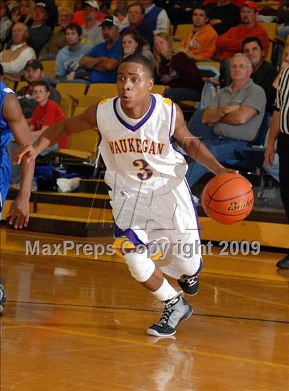 Thumbnail 3 in Columbia vs. Waukegan (Best of the Midwest Shootout) photogallery.