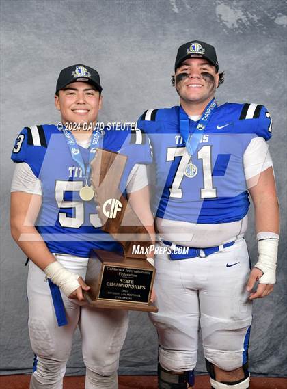 Thumbnail 1 in Frontier (CIF State Div. 3-AA Awards) photogallery.