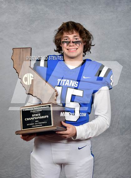 Thumbnail 1 in Frontier (CIF State Div. 3-AA Awards) photogallery.