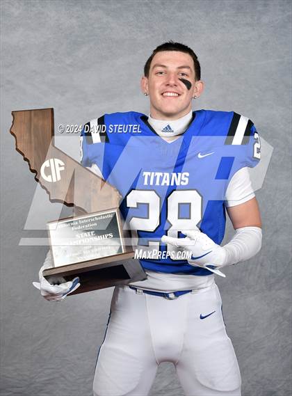 Thumbnail 2 in Frontier (CIF State Div. 3-AA Awards) photogallery.