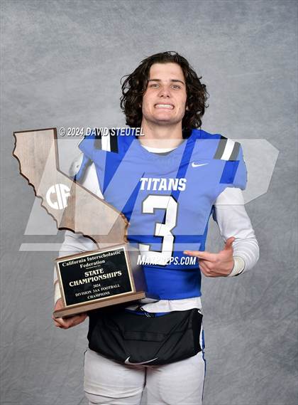Thumbnail 3 in Frontier (CIF State Div. 3-AA Awards) photogallery.
