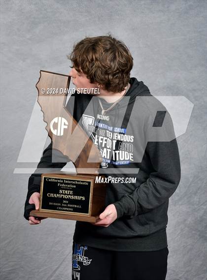 Thumbnail 2 in Frontier (CIF State Div. 3-AA Awards) photogallery.